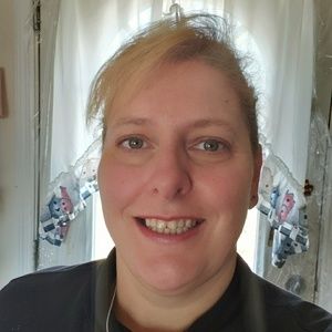 Meet your Posher, Carol